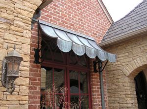 AW010 - Scalloped Awning